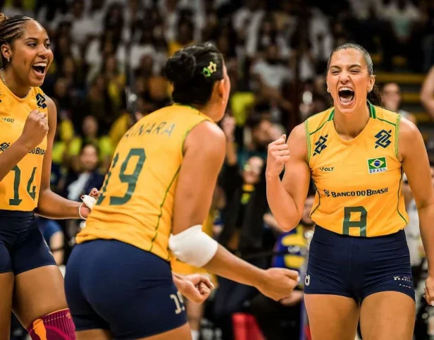 Brasil ganha o clássico e encerra série invicta da Itália