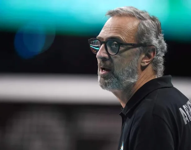 Vôlei se despede de Daniel Castellani
