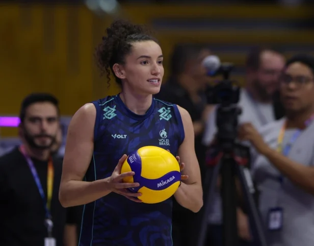 Gabi fala sobre lesão e projeta retorno à Seleção: “Não sinto mais dor”