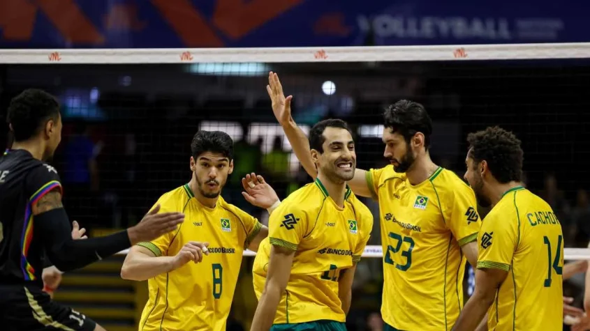 Douglas Brasil