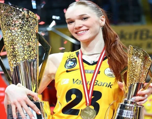 Markova aponta Gabi como melhor atacante do mundo