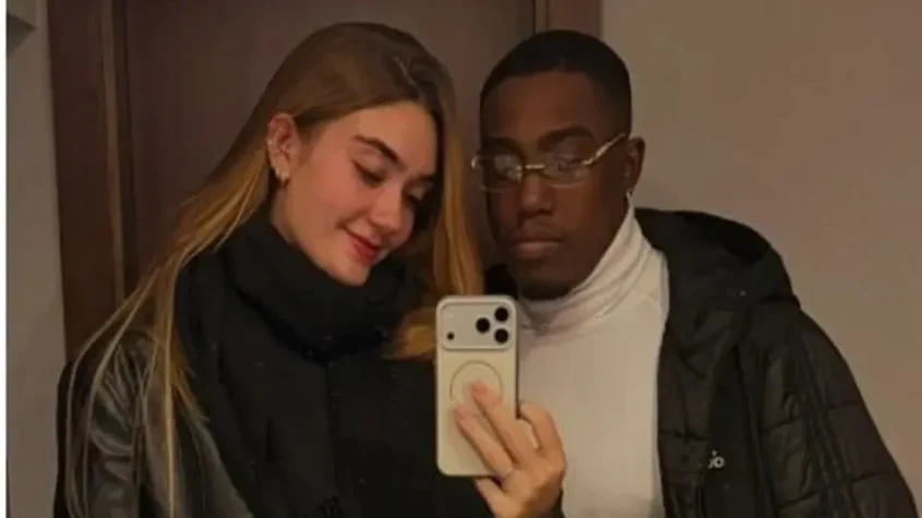 Helena e namorado