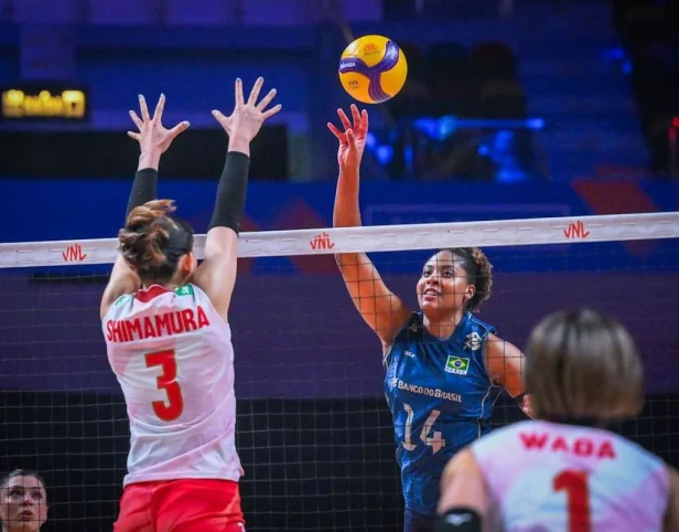 VNL: Ana Cristina desequilibra, Brasil vira sobre o Japão e já pensa na Itália