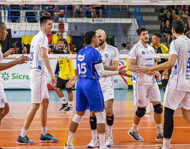 Minas vira quarto set de forma incrível, vence o Praia e garante vaga na semifinal do Mineiro