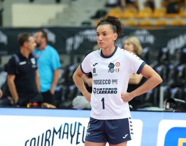 Conegliano, com Gabi em quadra, vence na Copa Courmayeur