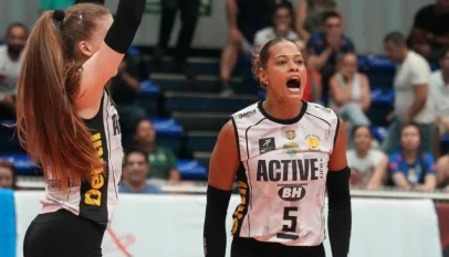 Praia Adenízia jogos de vôlei